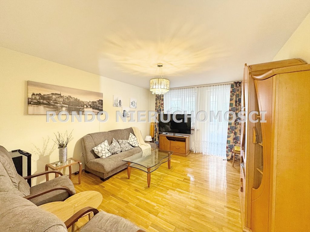 Na wynajem przestronne 3-pokojowe mieszkanie z dużym tarasem w Krzykach Wrocław, Krzyki, Róży Wiatrów  66m2 Foto 1