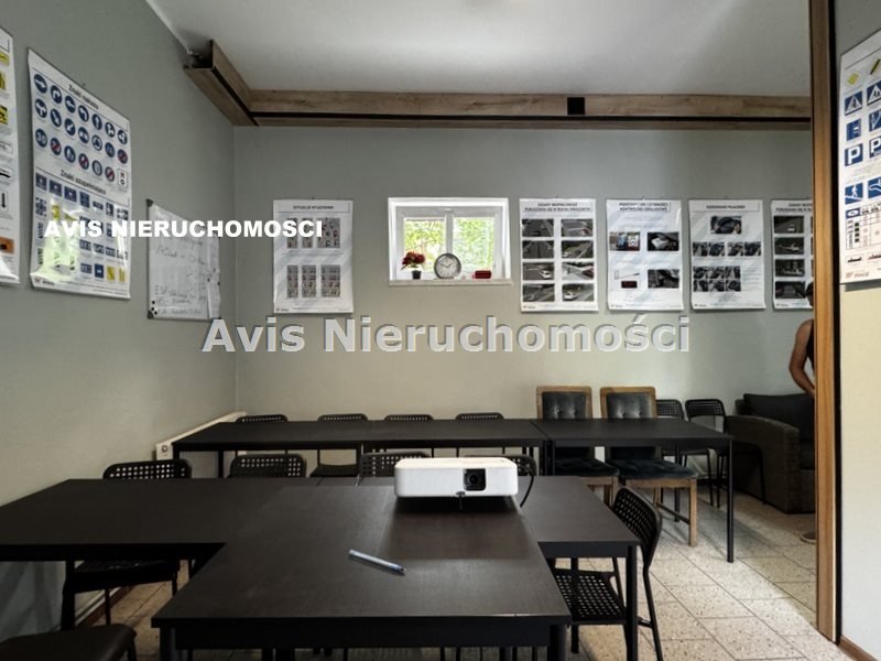 Lokal usługowy 38 m2 w centrum Strzegomia, klimatyzacja Strzegom  38m2 Foto 1