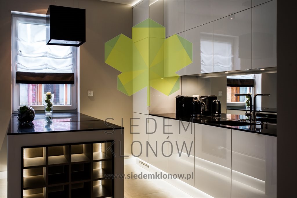 Dom na sprzedaż Osiedle Siedem Klonów (ul.Szaserów, wjazd od ul.Podchorążych 60a) Łódź, Polesie Osiedle Siedem Klonów, ul.Szaserów wjazd ul.Podchorążych 60a 129m2 Foto 1 Dom na sprzedaż Osiedle Siedem Klonów (ul.Szaserów, wjazd od ul.Podchorążych 60a) Łódź, Polesie Osiedle Siedem Klonów, ul.Szaserów wjazd ul.Podchorążych 60a 129m2 Foto 1