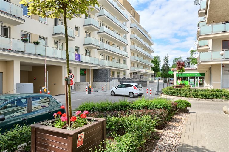 DOM MARZEŃ III ETAP Piaseczno, Jana Pawła II 25B  Foto 1