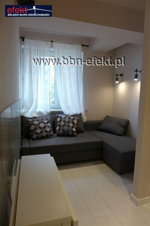 Kawalerka na wynajem Bielsko-Biała, Centrum 27m2 Foto 4