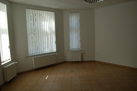 Lokal użytkowy na wynajem Ostrów Wielkopolski, Śródmieście, Głogowska 125m2 Foto 2