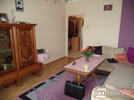 Mieszkanie czteropokojowe na sprzedaż Pyrzyce, Centrum 70m2 Foto 1