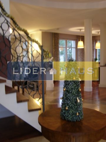 Dom na sprzedaż Latchorzew 380m2 Foto 2