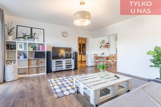 Mieszkanie trzypokojowe na sprzedaż Tulce, os. Przylesie 71m2 Foto 1