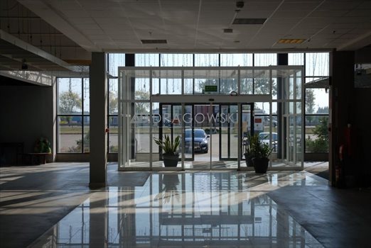 Lokal użytkowy na wynajem Łomianki 500m2 Foto 1