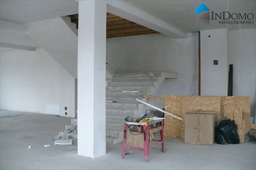 Lokal użytkowy na wynajem Piotrków Trybunalski 520m2 Foto 1