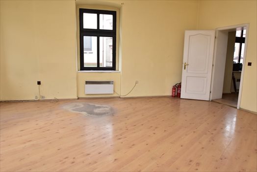 Lokal użytkowy na wynajem Tarnowskie Góry 40m2 Foto 2