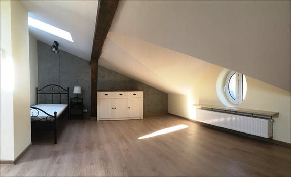 Dom na wynajem Katowice, Kostuchna 109m2 Foto 2