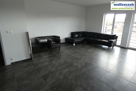 Lokal użytkowy na wynajem Piotrków Trybunalski, Narutowicza 39m2 Foto 2