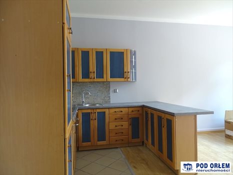 Mieszkanie trzypokojowe na wynajem Bielsko-Biała, Centrum 60m2 Foto 2