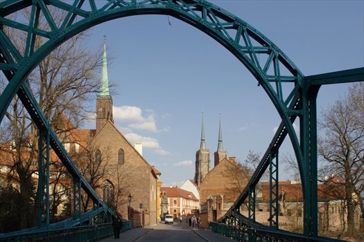 Działka budowlana na sprzedaż Wrocław, Wrocław-Krzyki, Iwiny 15 500m2 Foto 1