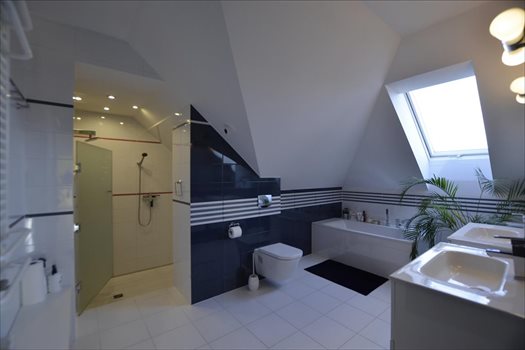 Dom na sprzedaż Tolkmicko, Tolkmicko 211m2 Foto 5