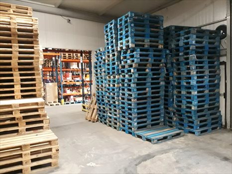 Lokal użytkowy na wynajem Bartoszyce 4 200m2 Foto 4