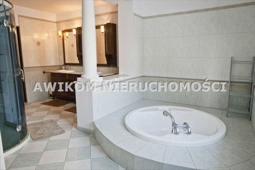 Dom na sprzedaż Janki 550m2 Foto 8