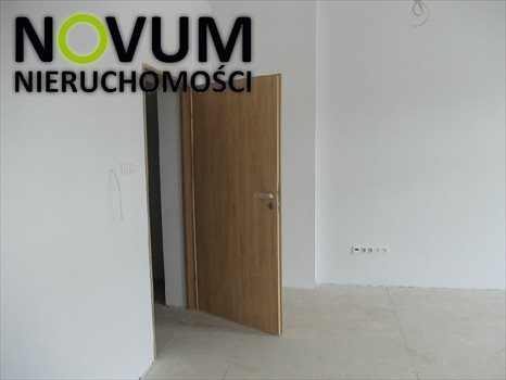 Lokal użytkowy na wynajem Tarnowskie Góry, Śródmieście 90m2 Foto 2