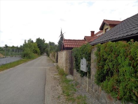 Działka budowlana na sprzedaż MODLNICZKA 1 000m2 Foto 1