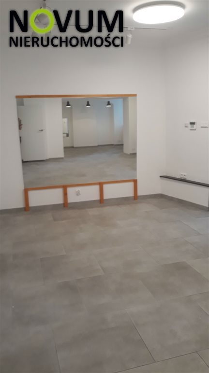 Lokal użytkowy na wynajem Tarnowskie Góry, Śródmieście 56m2 Foto 3