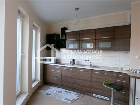 Mieszkanie dwupokojowe na wynajem Gdynia, Grabówek, Bronisława Dembińskiego 42m2 Foto 2