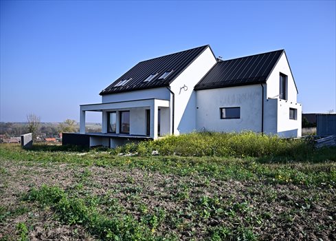 Dom na sprzedaż Niedźwiedź 250m2 Foto 8