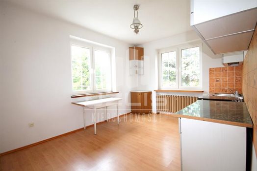 Dom na sprzedaż Czarlin, Dworcowa 244m2 Foto 10
