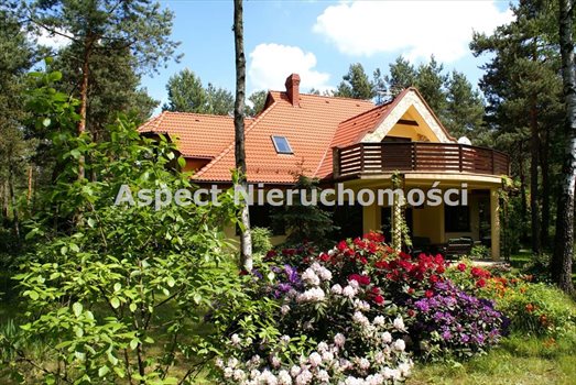 Dom na sprzedaż Kusięta 330m2 Foto 1