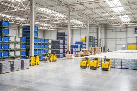Lokal użytkowy na wynajem poznan 1 600m2 Foto 2