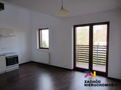Mieszkanie dwupokojowe na wynajem Zielona Góra, Centrum, Wąska 40m2 Foto 2