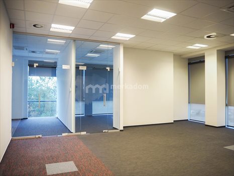 Lokal użytkowy na wynajem Dąbrowa 90m2 Foto 2
