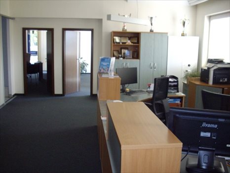 Lokal użytkowy na wynajem Wrocław, Fabryczna-Pilczyce, BIURO - MAGAZYN RÓŻNE POWIERZCHNIE do 900 m2 900m2 Foto 4