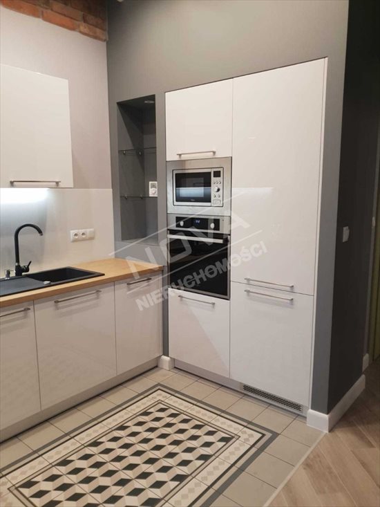 Mieszkanie dwupokojowe na wynajem Częstochowa, Śródmieście 46m2 Foto 2