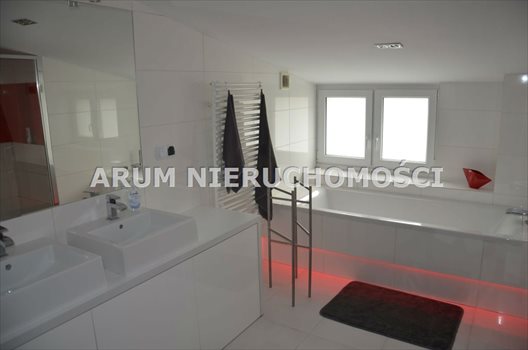 Mieszkanie trzypokojowe na sprzedaż Częstochowa, Centrum 105m2 Foto 1