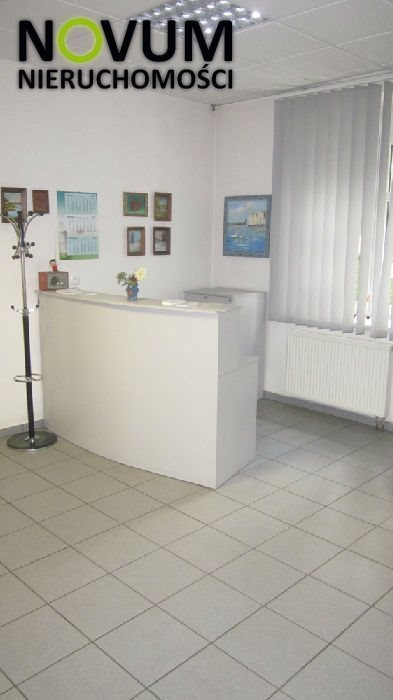 Lokal użytkowy na wynajem Tarnowskie Góry, Śródmieście 51m2 Foto 1