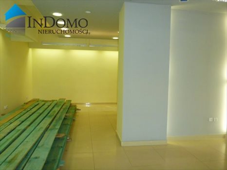 Lokal użytkowy na wynajem Piotrków Trybunalski 100m2 Foto 1