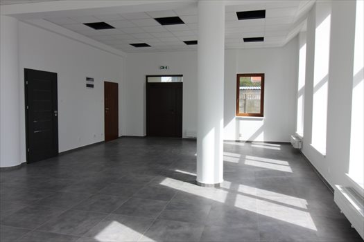 Lokal użytkowy na wynajem Elbląg, Płk Dąbka 78m2 Foto 2