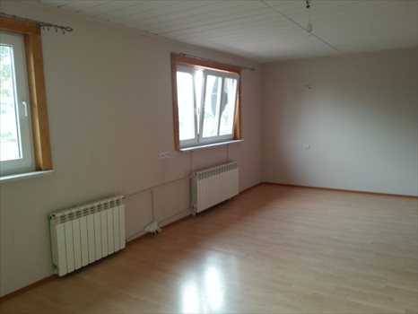 Mieszkanie czteropokojowe na sprzedaż Szprotawa 70m2 Foto 1