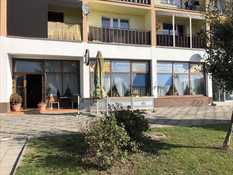 Lokal użytkowy na sprzedaż Śrem, Wojska Polskiego 150m2 Foto 1