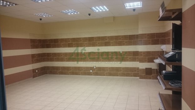 Lokal użytkowy na wynajem Warszawa, Białołęka 67m2 Foto 1
