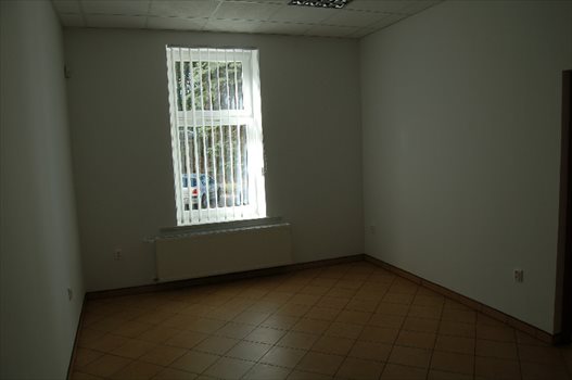 Lokal użytkowy na wynajem Ostrów Wielkopolski, Śródmieście, Głogowska 125m2 Foto 1