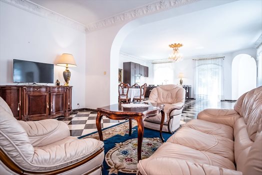 Dom na wynajem Łomianki 550m2 Foto 5