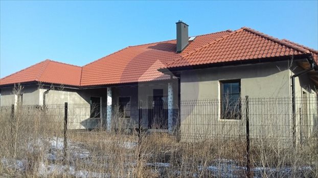 Dom na sprzedaż Legnica 127m2 Foto 1