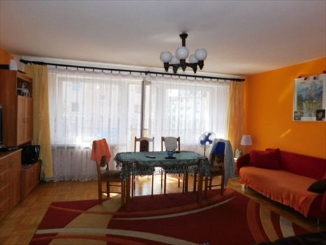 Mieszkanie trzypokojowe na sprzedaż Giżycko, Królowej Jadwigi 63m2 Foto 1