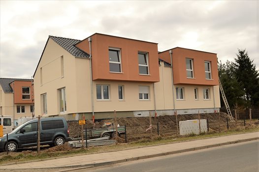 Mieszkanie trzypokojowe na sprzedaż Dobrzeń Wielki 77m2 Foto 2