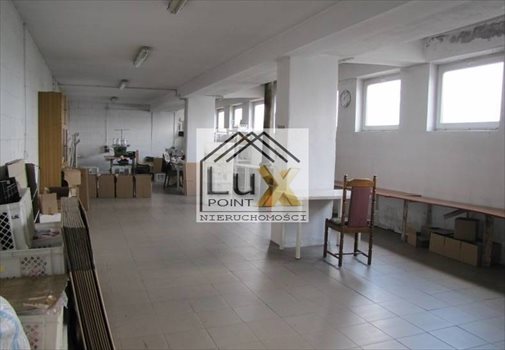 Lokal użytkowy na sprzedaż Łowicz 2 000m2 Foto 1