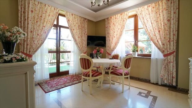 Luksusowy dom na sprzedaż Nowogród, gen. W. Sikorskiego 606m2 Foto 12