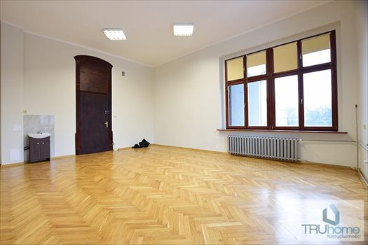 Lokal użytkowy na wynajem Katowice, Śródmieście 38m2 Foto 1