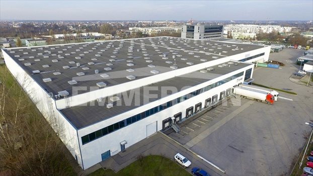 Lokal użytkowy na wynajem Stryków 3 000m2 Foto 1