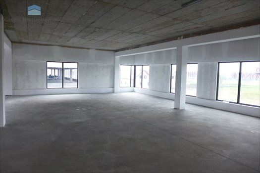 Lokal użytkowy na wynajem Modlniczka 242m2 Foto 1