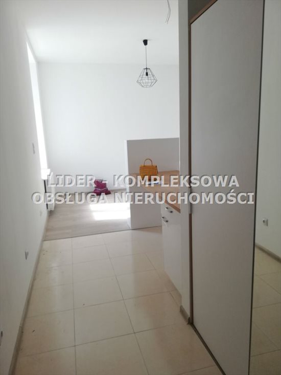 Mieszkanie dwupokojowe na wynajem Częstochowa, Centrum 38m2 Foto 2