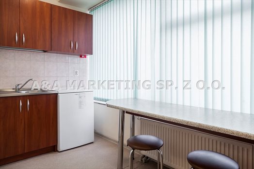 Lokal użytkowy na wynajem Łódź, Bałuty, Łagiewnicka 74m2 Foto 3